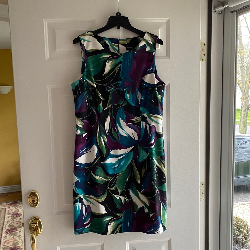 Floral print dress